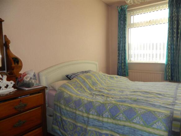 162 Horton Park Aven