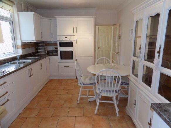 Kitchen / breakfast room / part conservatory