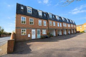 4, Saxon Mews, Draymans Way, Alton GU34 1AJ