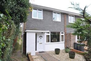 11, Lodge Close, Andover SP10 3EY