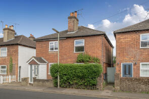 14 Lavender Cottage, Summers Road, Farncombe, Godalming GU7 3BB