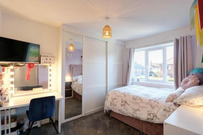 Bedroom 2.1
