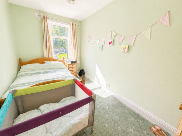 4 bed Terraced for sale Image 9