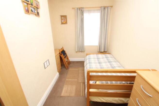 2 bed Terraced for sale Image 8