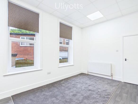 3 bed Maisonette to rent Image 4