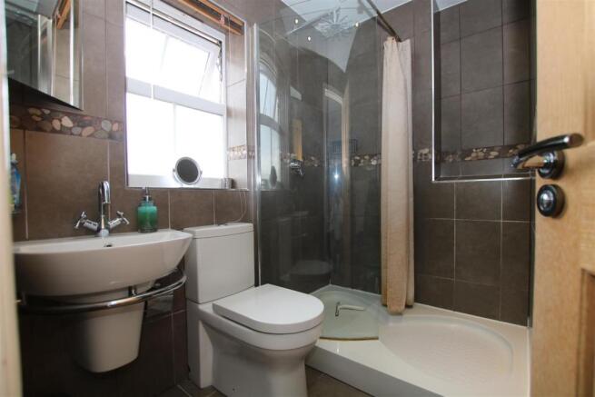 En Suite Shower Room