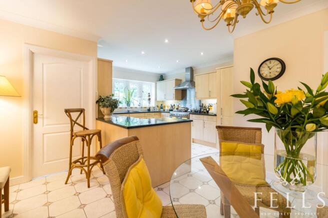 Kitchen/Breakfast Room