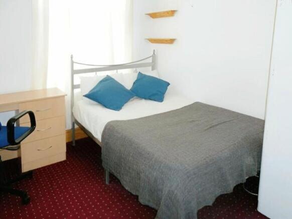 6 bed Terraced for sale Image 4