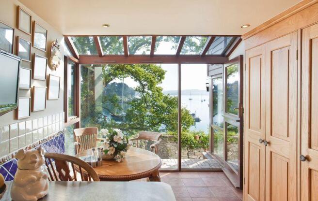 Breakfast Room