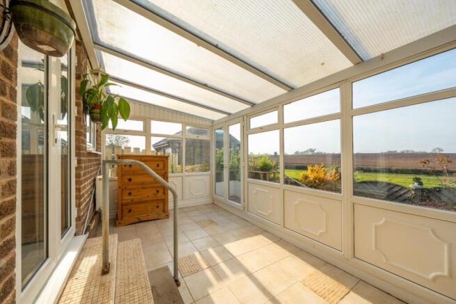 2 bed Semi-Detached Bungalow for sale Image 7