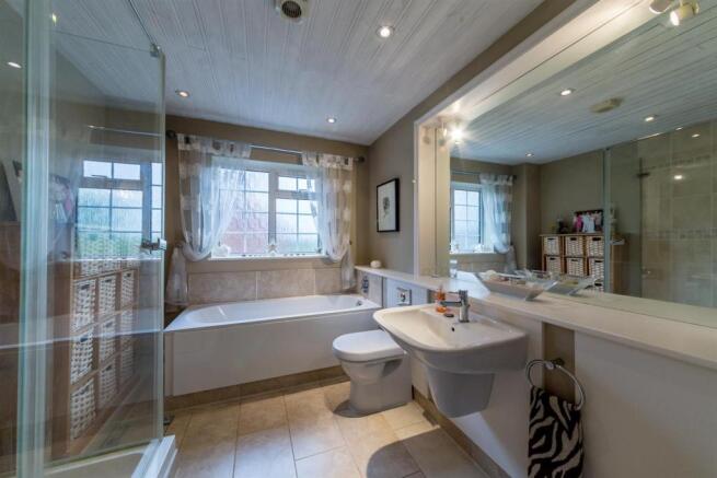 5 Bedford Road (16 o