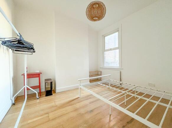 Bedroom 1 (Double)