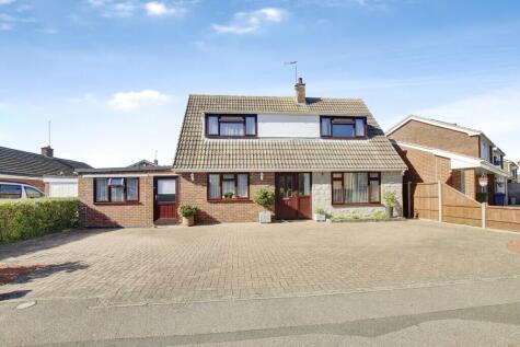 Birchwood Avenue, March