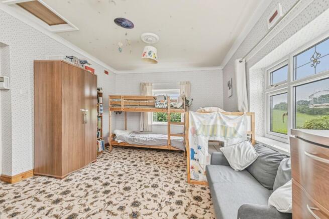 5 bed End of Terrace for sale Image 9