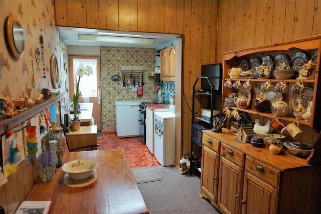 Kitchen / Breakfast
