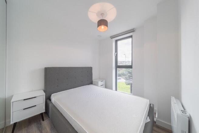 1 bed Apartment to rent Image 6