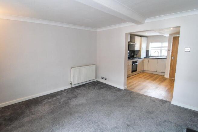 2 bed Apartment for sale Image 7