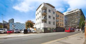 Flat 17, 93 Gilford House, Clements Road, Ilford IG1 1BE