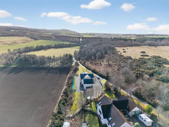 arieal shot - with views to viaduct.jpg