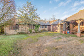 Pipers Corner, Giffords Lane, Newmarket CB8 8PQ
