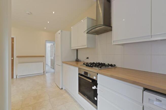 3 bed Terraced for sale Image 12