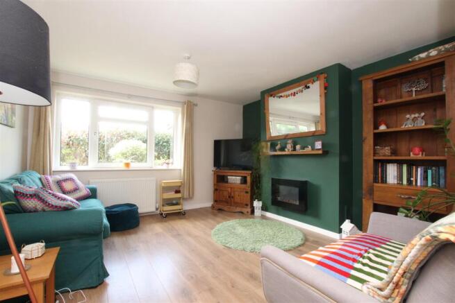 Living Room.JPG