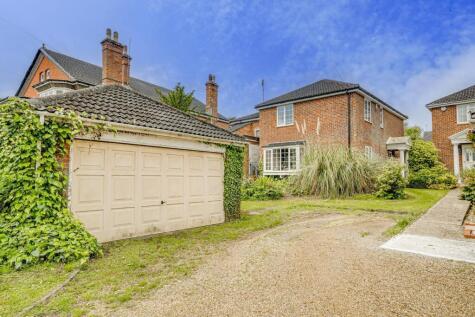 Stoke Road, Leighton Buzzard