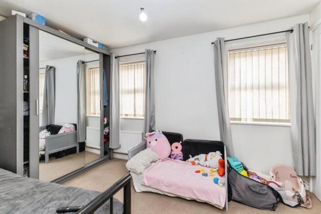 2 bed End of Terrace for sale Image 9