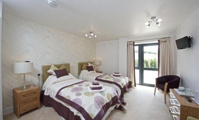 Guest suite