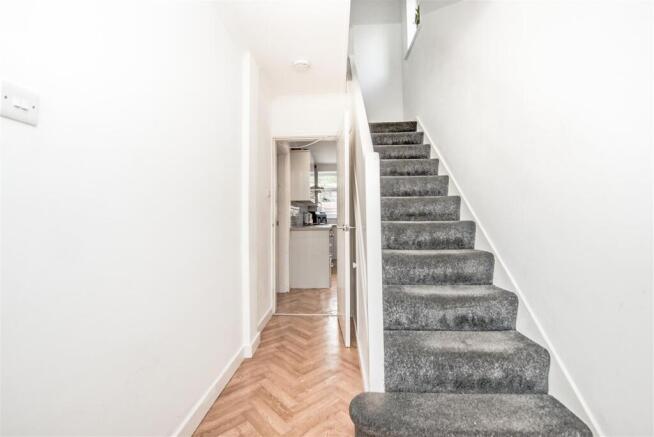 3 bed Semi-Detached for sale Image 5
