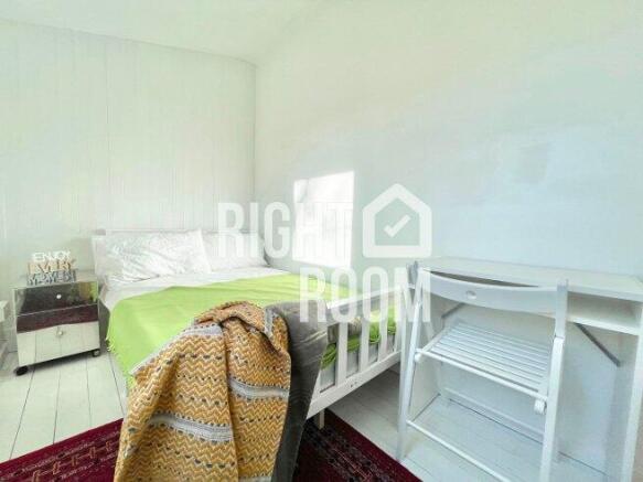 room-4-51-berkeley-walk-n7-7rs-1014838