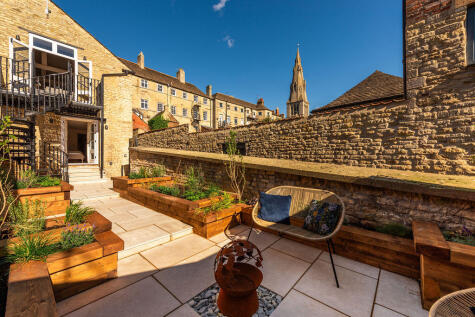 St. Marys Street, Stamford