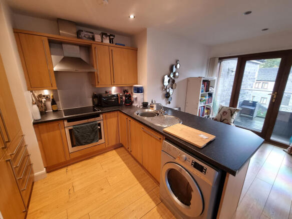 Living dining kitchen