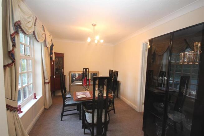 dining room.JPG