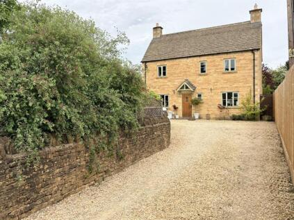 Station Road, Bourton-on-the-Water