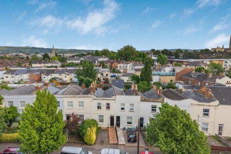 Gloucester Road, Cheltenham, GL51