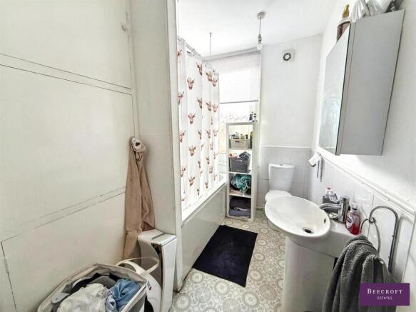 2 bed Terraced for sale Image 8