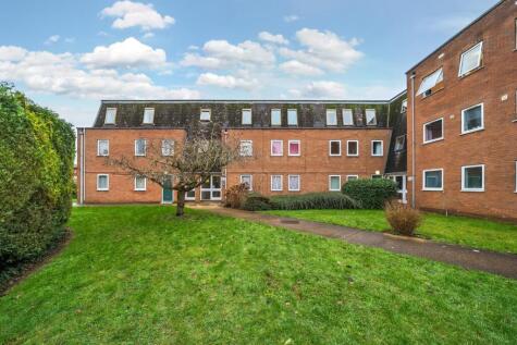 Grove Court, Arlesey, SG15