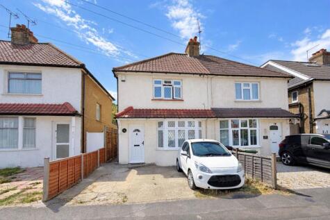 Gander Green Lane, Sutton