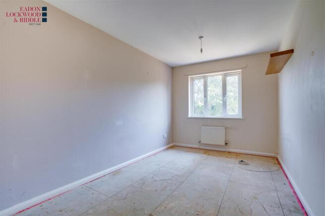 2 bed Semi-Detached for sale Image 9