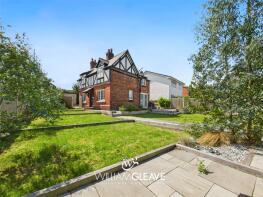 Willow Farm, Elm Avenue, Deeside CH5 4EP