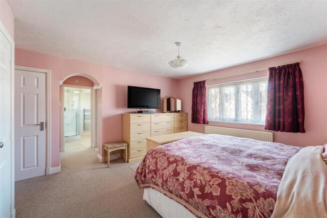 Main Bedroom