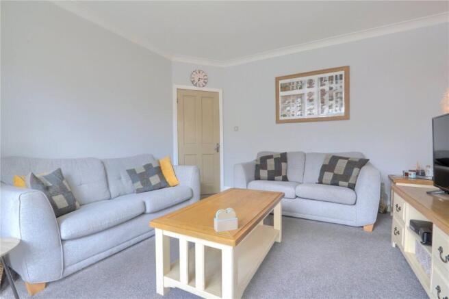 3 bed Semi-Detached for sale Image 4