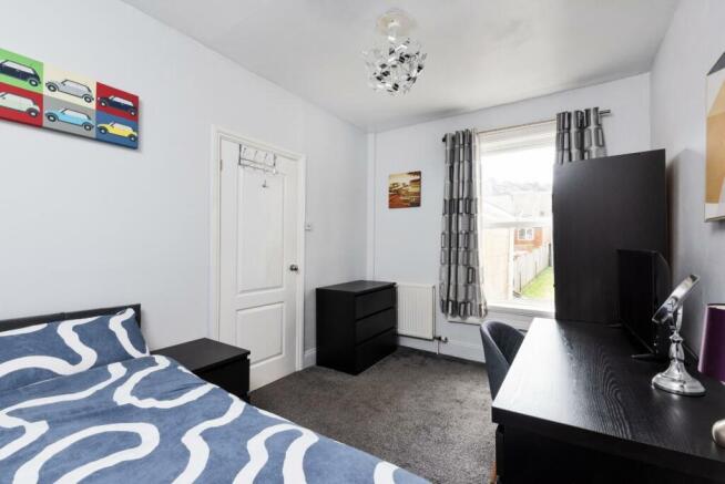 8 Lymore Avenue, Bath BA2 1BA-17.jpg