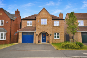 10, James Close, Northampton NN5 4GY