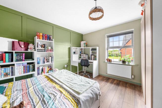4 bed Detached for sale Image 7