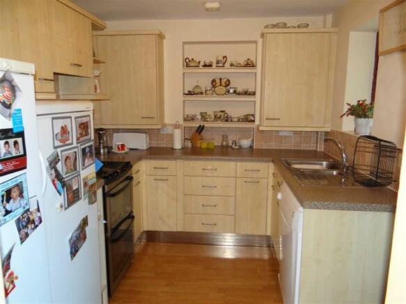 Kitchen: