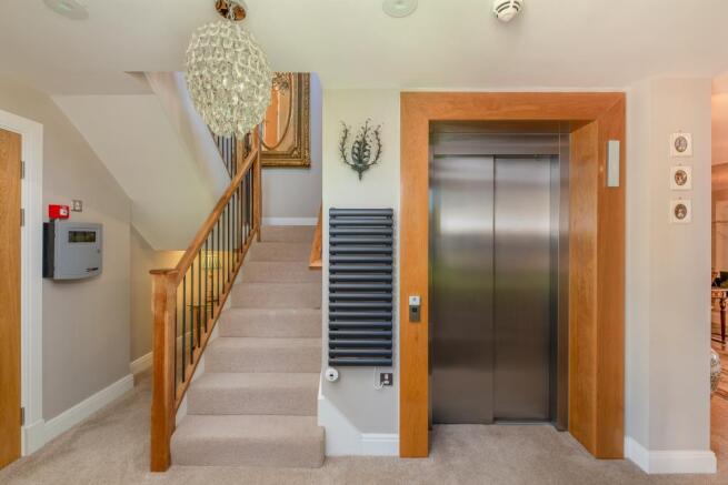 Apt. 1 Laurel Grange-11.jpg