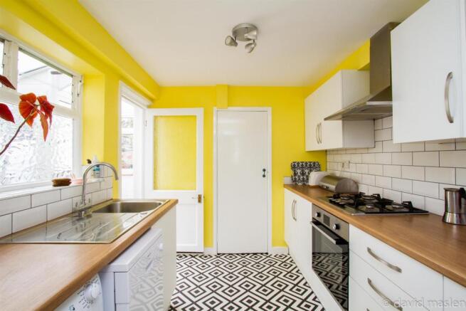 kitchen (3).jpg