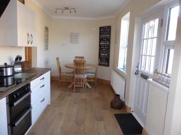 DINING KITCHEN